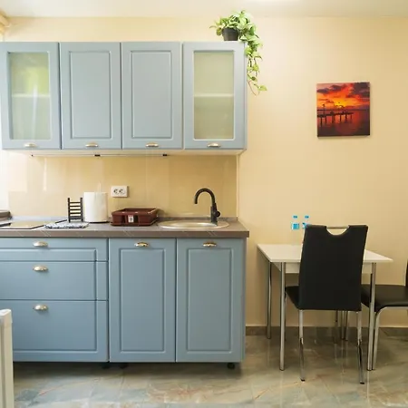 Ndl Apartment *